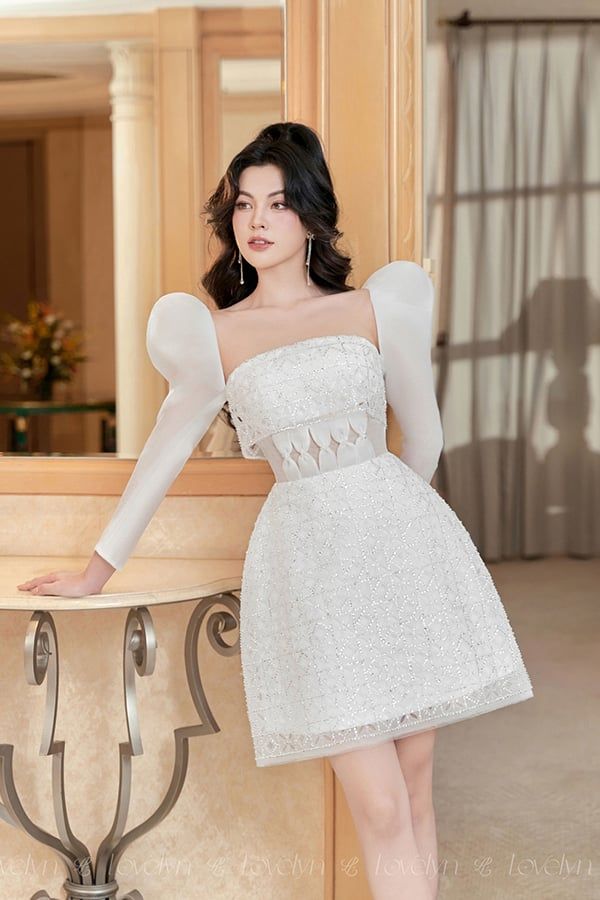 Đầm Ngắn Vai Kiểu Tay Dài LOVELYN