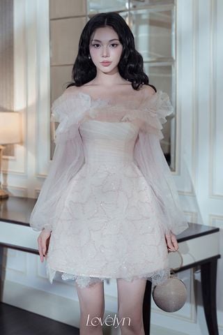 Đầm Ngắn Tay Dài Hoa Văn Trễ Vai LOVELYN