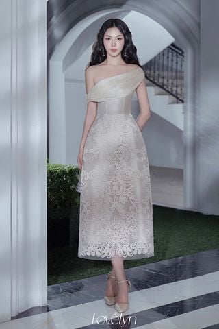 Đầm Midi Trễ Vai Hoa Văn LOVELYN