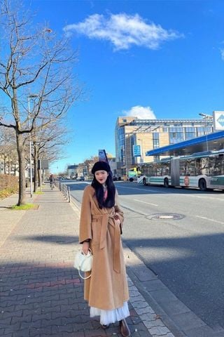 Áo Choàng Tay Dài MA CHERIE
