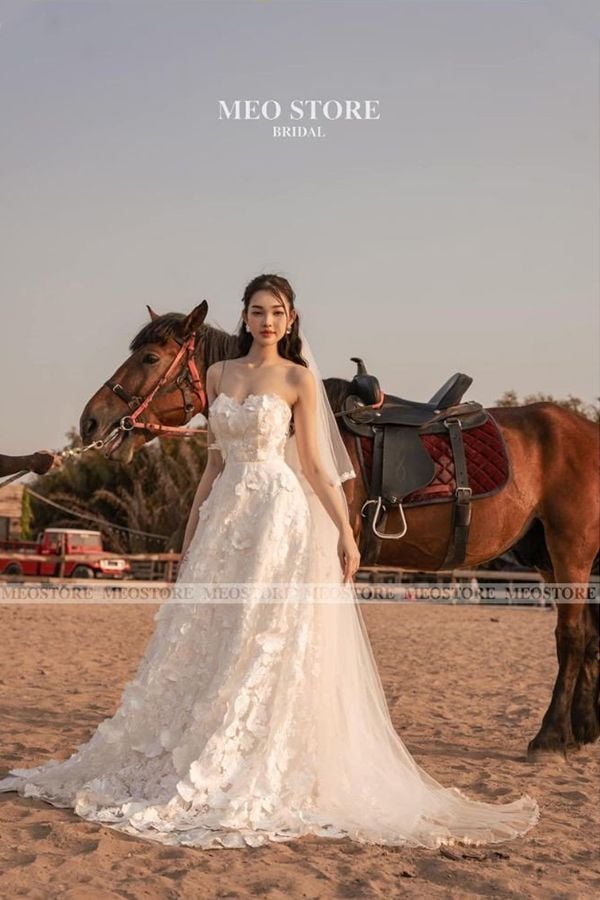 Đầm Maxi Cúp Ngực Đính Hoa MEO STORE