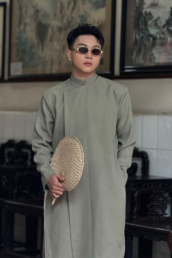 Áo Dài Cách Tân Cúc Bấm Xanh Rêu KHAMADE