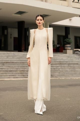 Áo Dài Cách Tân Tay Dài Kim Nhã ONETONE