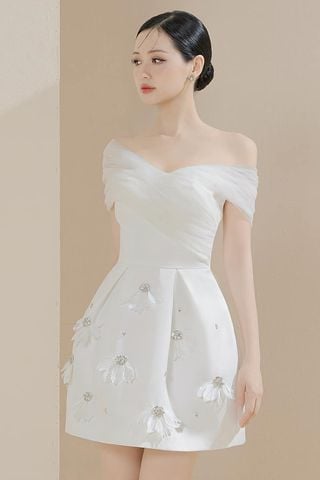 Đầm Midi Trễ Vai Đính Hoa PARAMO