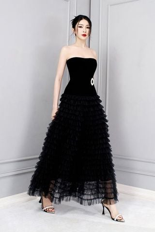 Đầm Midi Cúp Ngực Đính Charm PARAMO