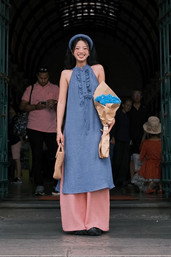 Áo Dài Cách Tân Cổ Yếm REMMUS