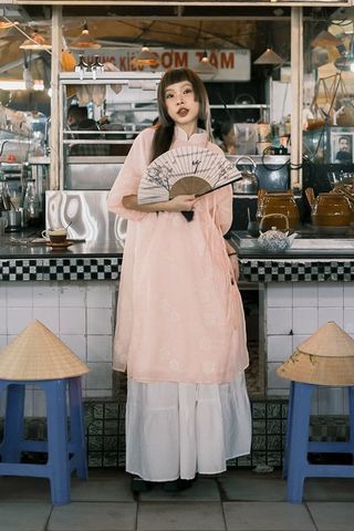 Áo Dài Cách Tân Hoa Văn Giai Y REMMUS