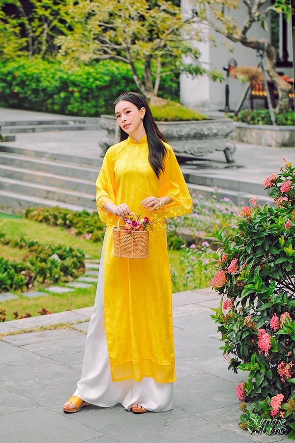 Áo Dài Cách Tân Tay Dài Hoa Văn SUMIRE STORE