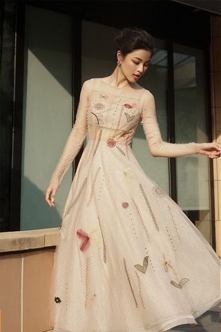 Đầm Midi Tay Dài Họa Tiết THE MAVEN