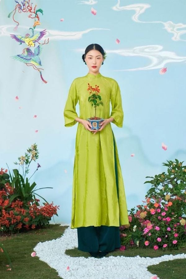 Áo Dài Tay Lửng Thêu Hoa XÉO XỌ