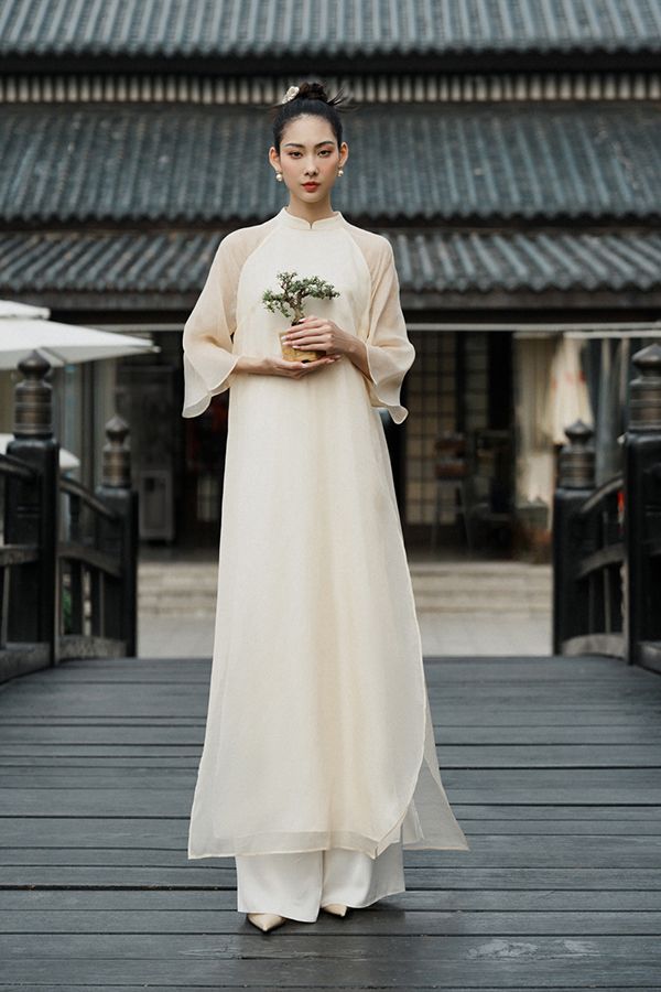 Áo Dài Cách Tân Tay Dài XÉO XỌ