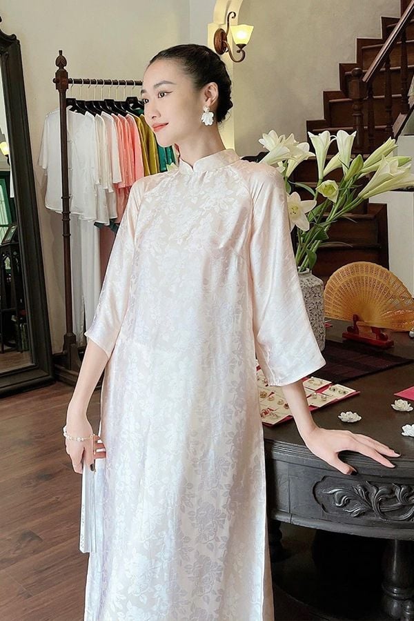 Áo Dài Cách Tân Tố Diệp XÉO XỌ