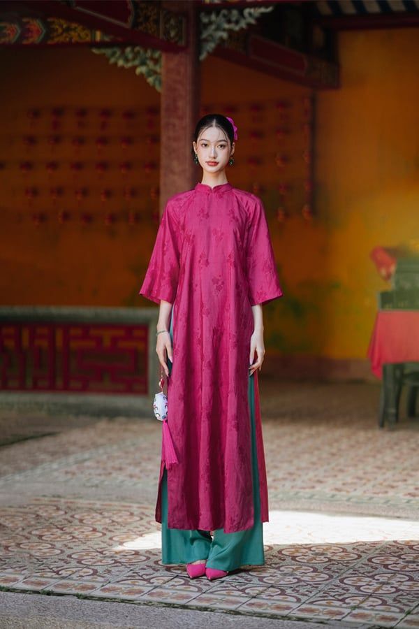 Áo Dài Cách Tân Hồng Điệp XÉO XỌ