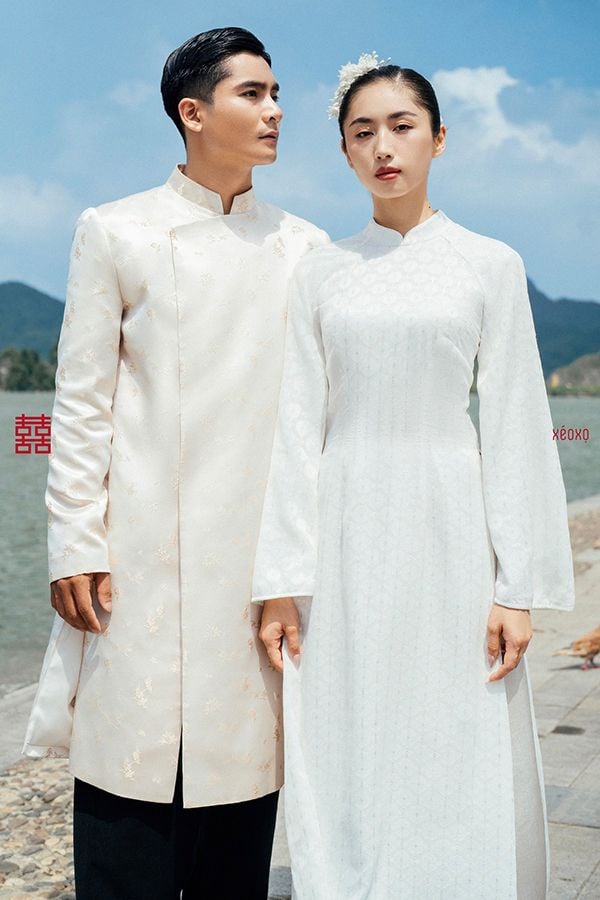 Áo Dài Cách Tân Bạch Ngân XÉO XỌ