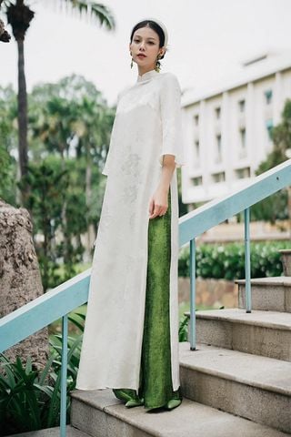Áo Dài Cách Tân Bạch Diệp XÉO XỌ