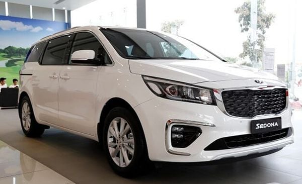  Short Term - KIA Sedona 