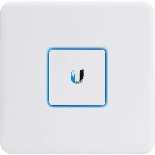 Thiết bị mạng Ubiquiti Unifi Security Gateway (USG)