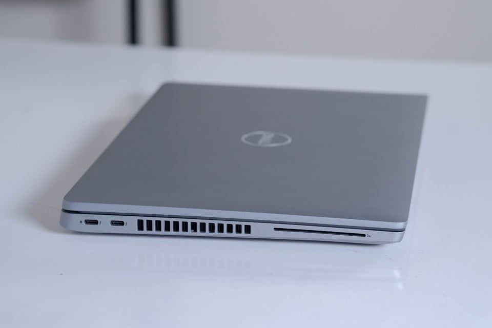 Laptop - Máy tính xách tay Dell Latitude 5420 (Core i5 - 11th - Ram 16GB - SSD 256GB FHD 14 Inch Win 11 Pro (HM9HH)