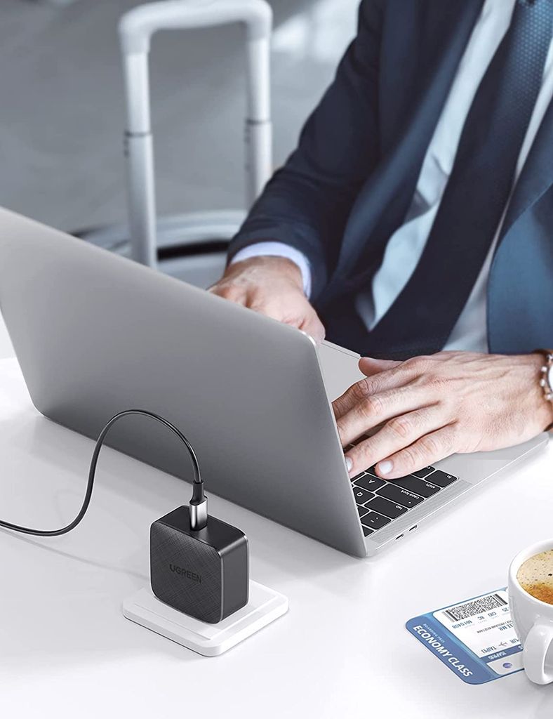 Củ sạc nhanh PD65W UGREEN CD217 – Cổng sạc Type C – Kích thước nhỏ gọn, hiệu suất sạc cao – Sạc đầy MacBook Pro 13 trong 2 giờ