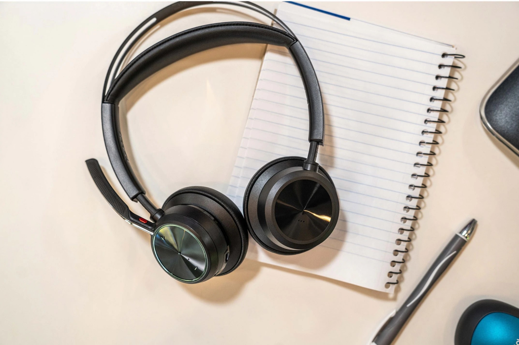 Tai nghe Poly Voyager Focus 2 USB-A Headset 76U46AA