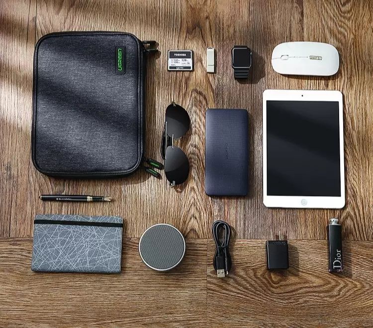 Túi chống sốc iPad và phụ kiện Ugreen LP139