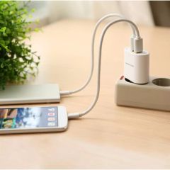 Sạc 2 cổng USB-A UGREEN CD104 – Dòng sạc tối đa 3.4A (Tối đa 2.4A mỗi cổng)