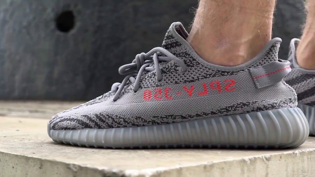 Yeezy beluga hot sale 2. giá