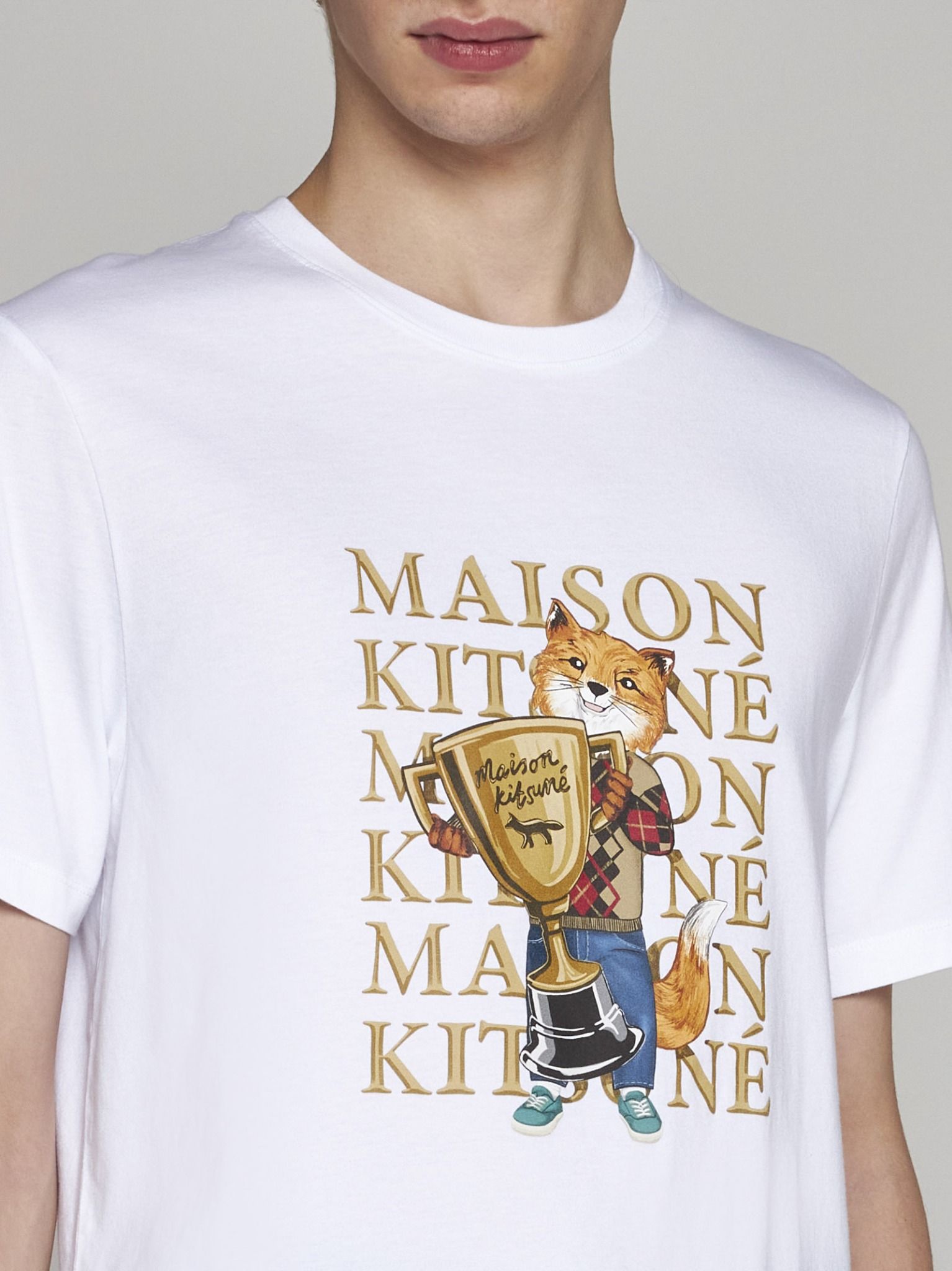  Áo Maison Kitsune Fox Champion 'White' 