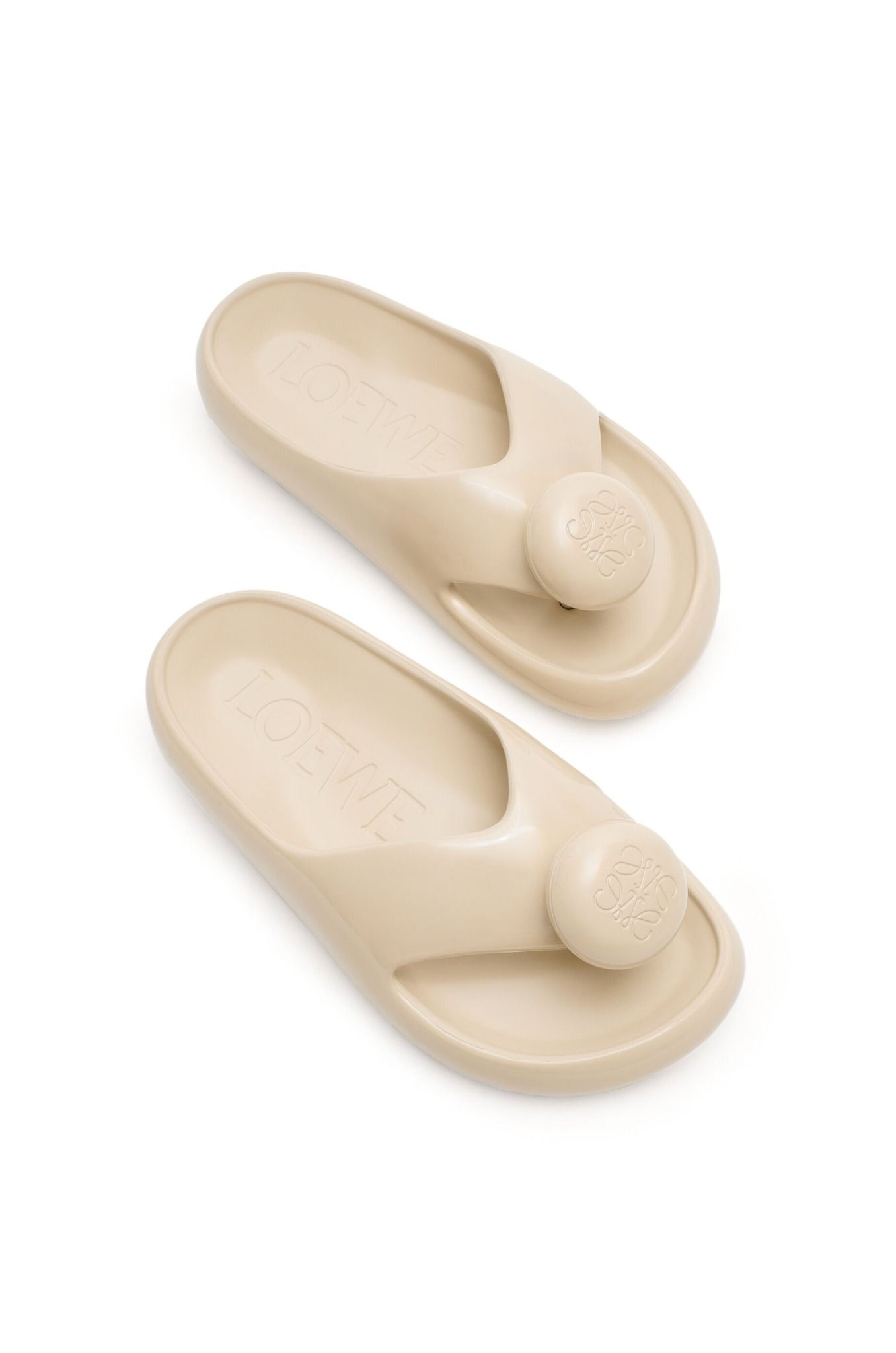 Dép Nữ Loewe Foam Pebble Sandal 'Light Powder' L815465XA6 Dép Nữ Loewe Foam Pebble Sandal 'Light Powder' L815465XA6