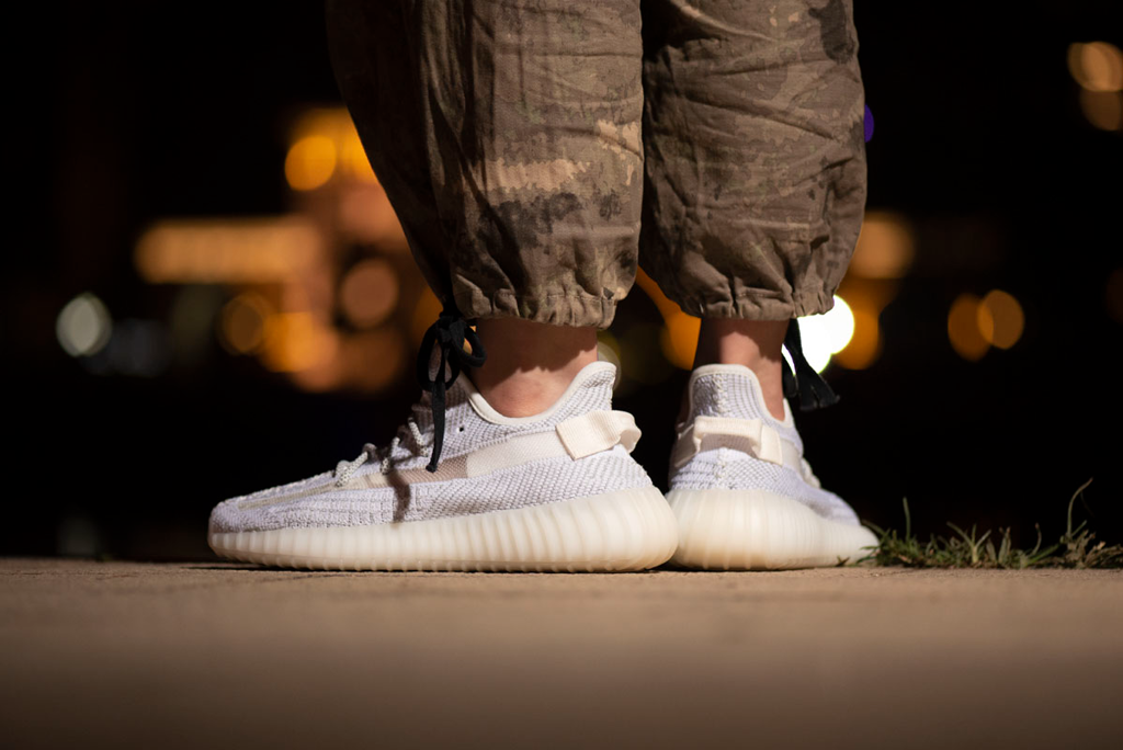 Giày adidas top yeezy off white