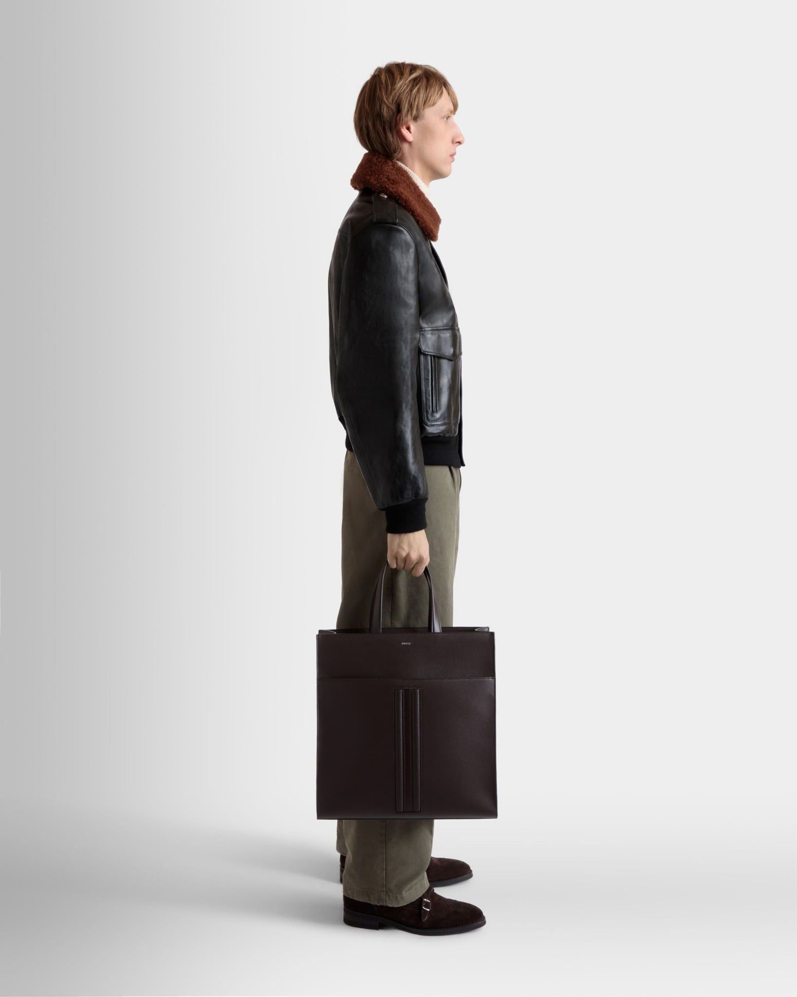  Túi Bally Mythos Tote In Recycled Leather 'Ebano' 