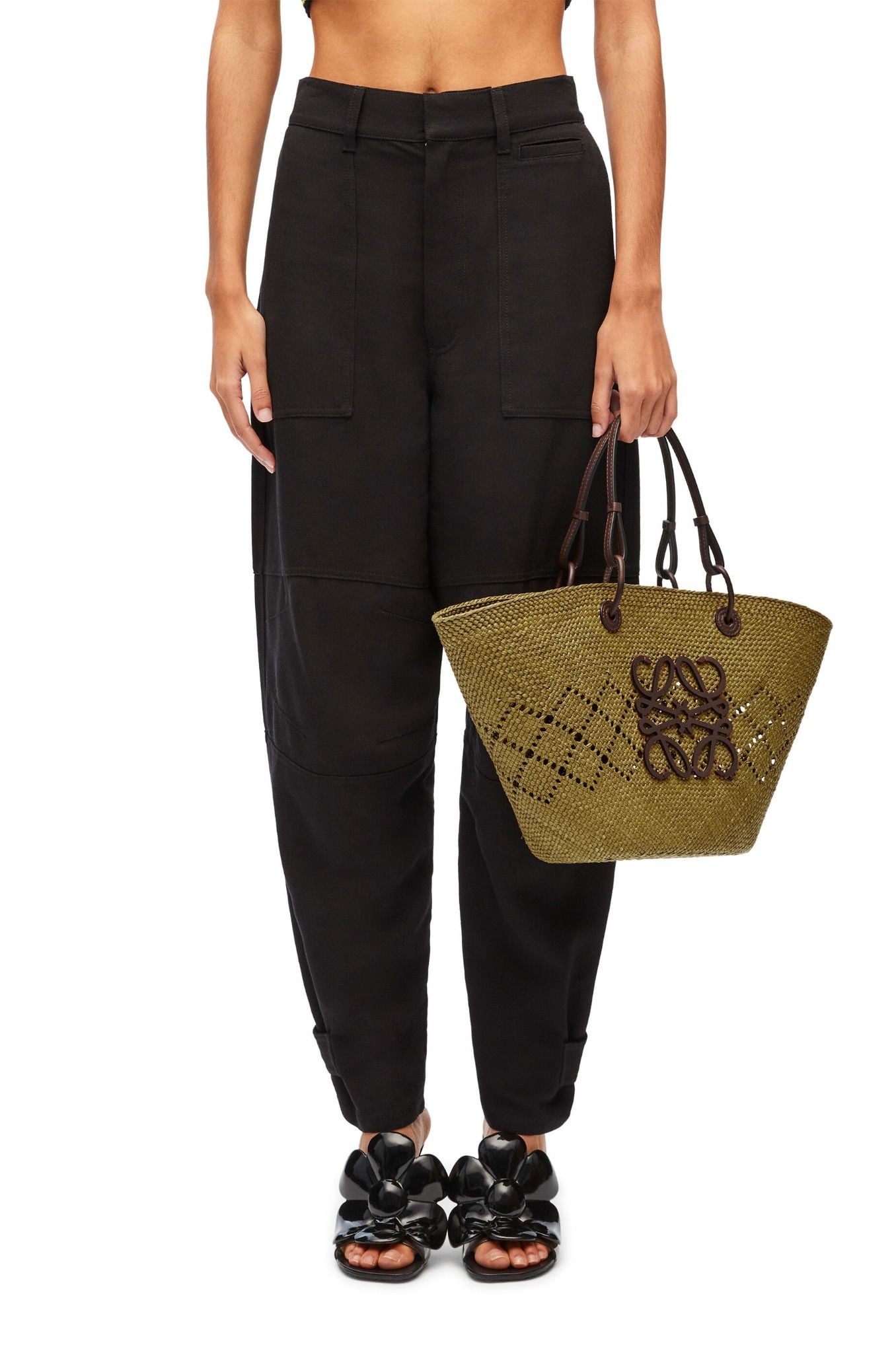  Túi Nữ Loewe Medium Anagram Basket Bag 'Olive' 