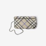  Ví Nữ Burberry Check Chain Strap Wallet 'Lichen' 