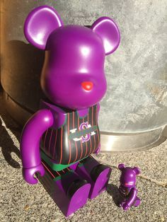 Mô hình Bearbrick Guess Sport Jersey 100% & 400% Purple – LUXITY