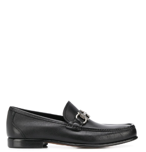  Giày Nữ Salvatore Ferragamo Gancini Loafers In 'Black' 