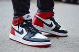  Giày Nike Air Jordan 1 Retro BG 'Black Toe' 2016 
