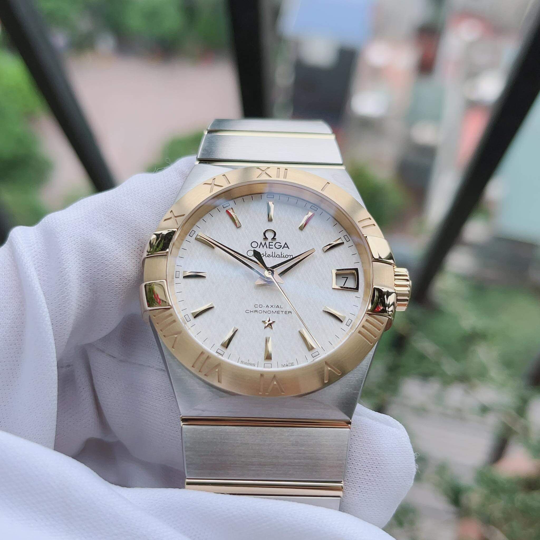  Đồng Hồ Omega Constellation Silver Dial 