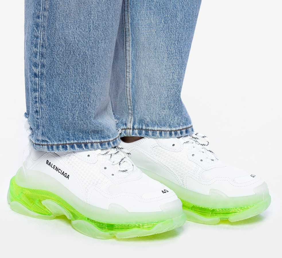  Giày Nữ Balenciaga Triple S Clear Sole Sneaker Athletic 'White Neon' 
