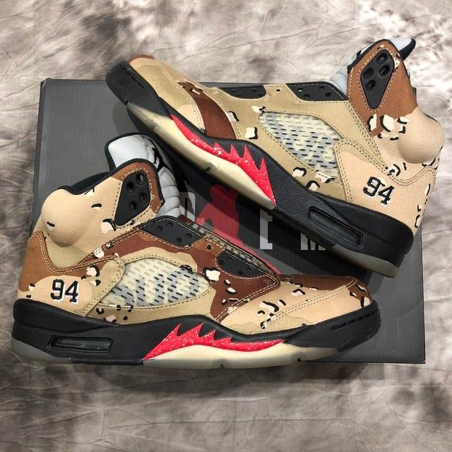  Giày Nike Air Jordan 5 Retro Supreme 'Desert Camo' 