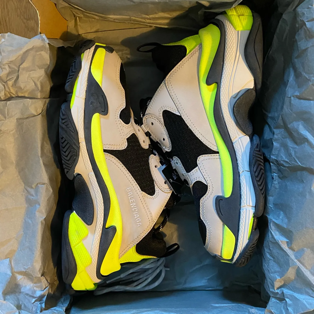 Balenciaga Triple S Grey Neon Balenciaga Triple S Sneaker Neon - Main Image