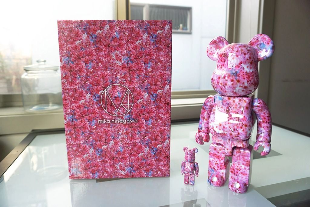Mô Hình Bearbrick Mika Ninagawa Sakura – LUXITY