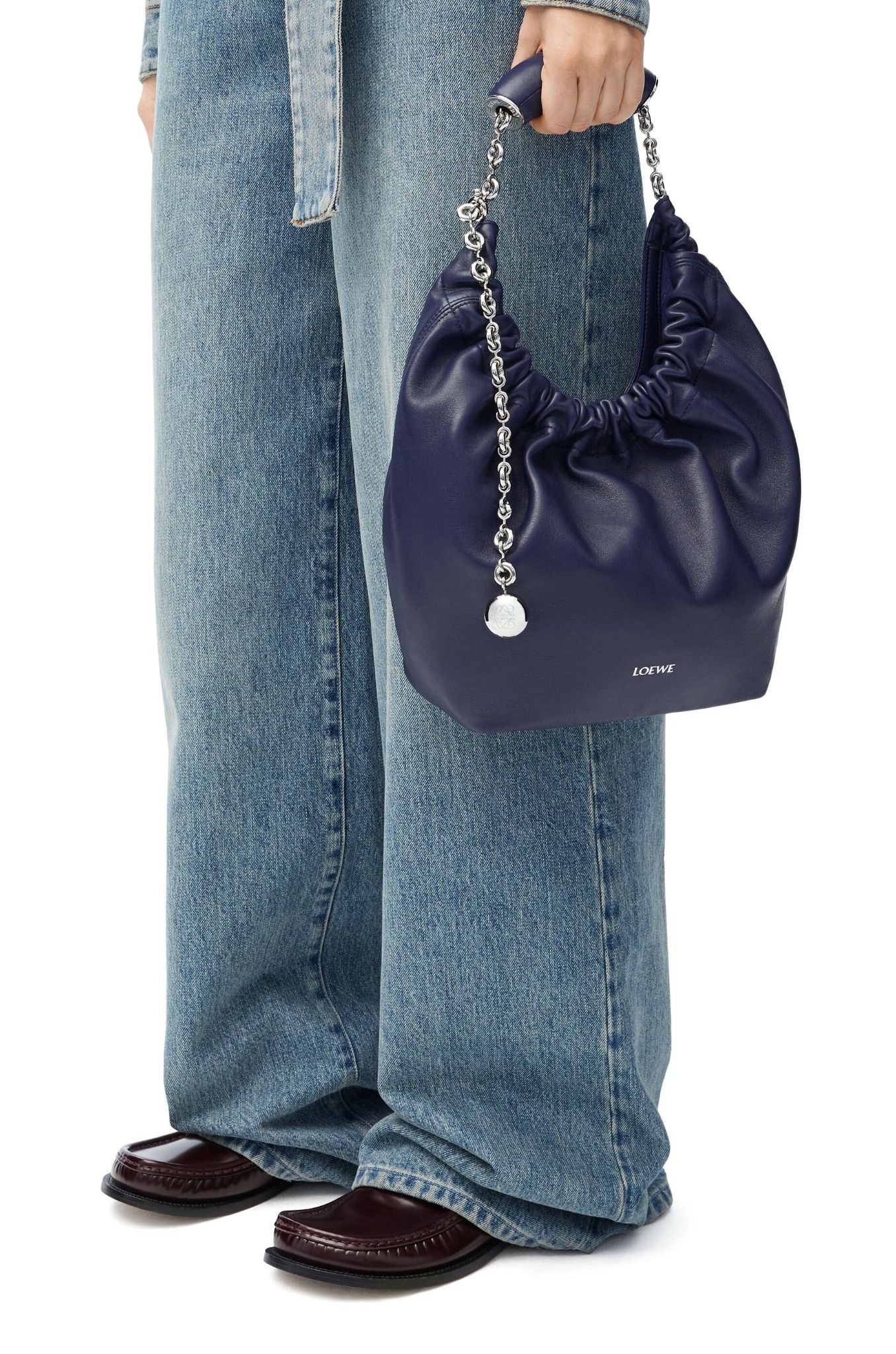  Túi Nữ Loewe Small Squeeze Bag 'Abyss Blue' 