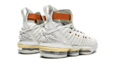  Giày Nike HFR x Wmns LeBron 16 'Sail' 
