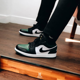 Giày Nữ Nike Air Jordan 1 Low 'Green Toe' 