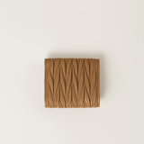  Ví Nữ Miu Miu Matelassé Nappa Leather 'Beige' 