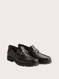  Giày Salvatore Ferragamo Nam Loafer With Gancini Ornament 'Black' 