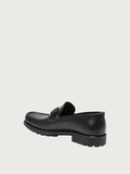  Giày Salvatore Ferragamo Nam Loafer With Gancini Ornament 'Black' 