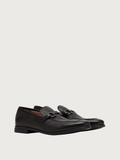  Giày Salvatore Ferragamo Nam Loafer With Gancini Ornament 'Black' 