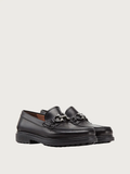  Giày Salvatore Ferragamo Nam Loafer With Gancini Ornament 'Black' 