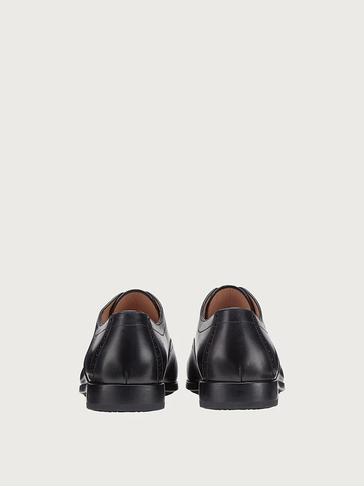  Giày Salvatore Ferragamo Nam Plain Toe Oxford 'Black' 
